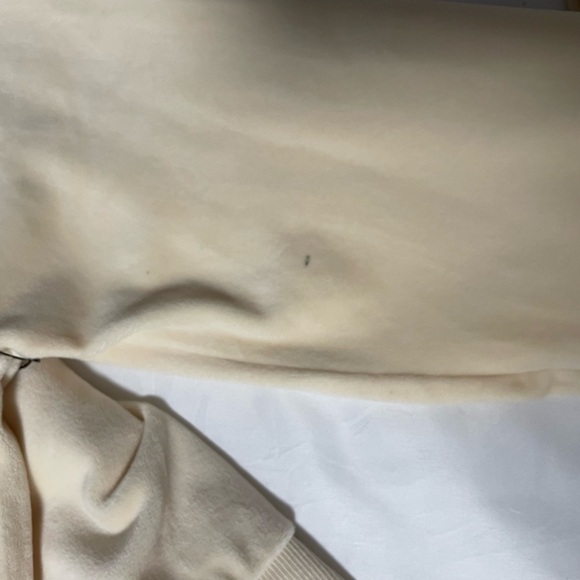 NWT Better Together Velour Loungewear Set in Butter Yellow. Size Large - Picture 11 of 11